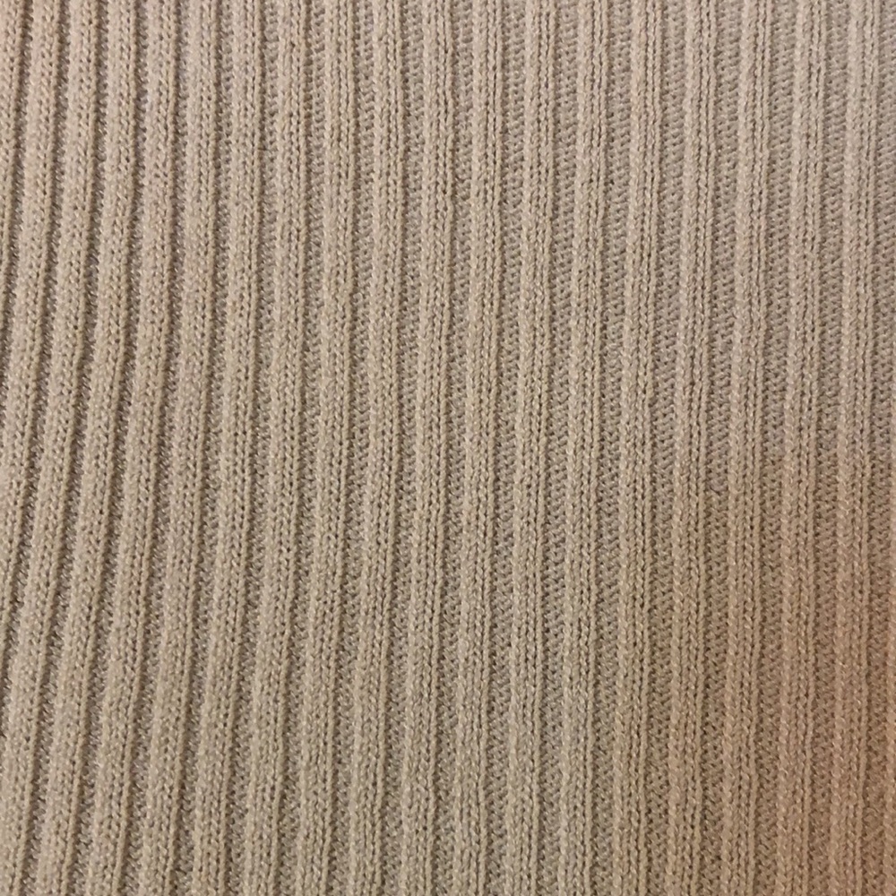 Cream Cropped Tank - Picture 2 of 3